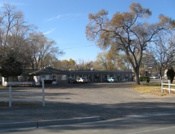 Brookwood Mobile Home - RV Park & Motel in Lovelock, NV - Foto de edificio - Building Photo