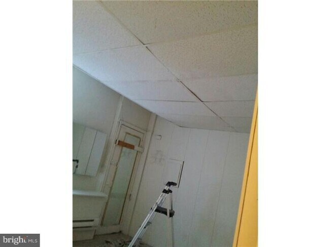 6840 West Chester Pike in Upper Darby Township, PA - Building Photo - Building Photo