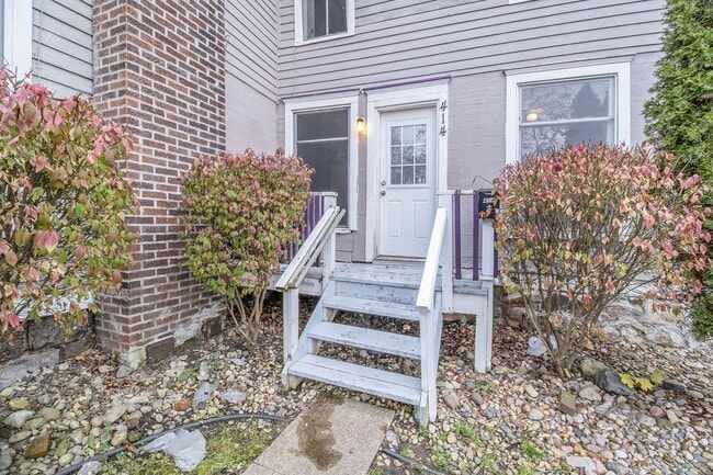 414-416 Oak St in Kalamazoo, MI - Building Photo - Building Photo