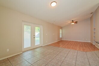 11248 Cypress Leaf Dr in Orlando, FL - Building Photo - Building Photo