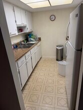 1849 Maravilla Ave, Unit A21 in Ft. Myers, FL - Building Photo - Building Photo