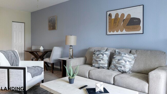 3695 Island Club Dr in North Port, FL - Building Photo - Building Photo