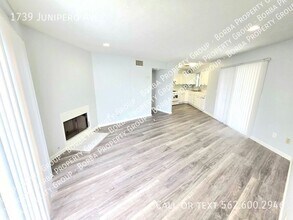 1739 Junipero Ave in Long Beach, CA - Foto de edificio - Building Photo