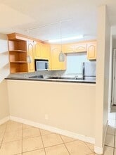 2302 S Maki Rd in Plant City, FL - Building Photo - Building Photo