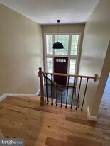 6322 Kellogg Dr in McLean, VA - Building Photo