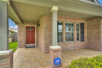 129 S Willow Way in Cibolo, TX - Building Photo - Building Photo