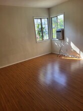 1142 S Bedford St in Los Angeles, CA - Building Photo - Building Photo