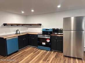 2282 5th Ave in Troy, NY - Building Photo - Building Photo