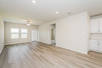 1235 Paintbrush Dr in Lavon, TX - Building Photo - Building Photo