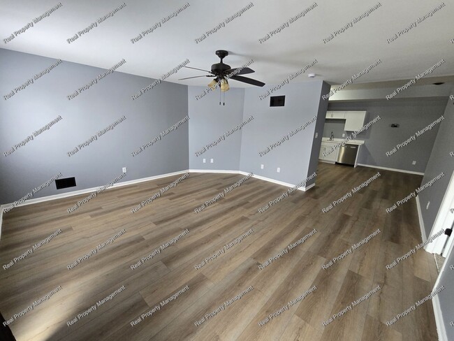 10702 Pike St in Crown Point, IN - Building Photo - Building Photo