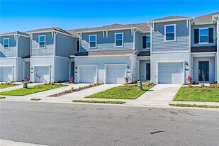 2705 Bevel Ln in Davenport, FL - Building Photo