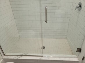 2173 Professor Ave in Cleveland, OH - Foto de edificio - Building Photo