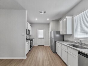 2506 Green Jasper Dr in Arcola, TX - Building Photo - Building Photo