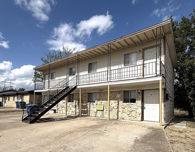 602 Sunset Ln, Unit A in Copperas Cove, TX - Building Photo - Building Photo