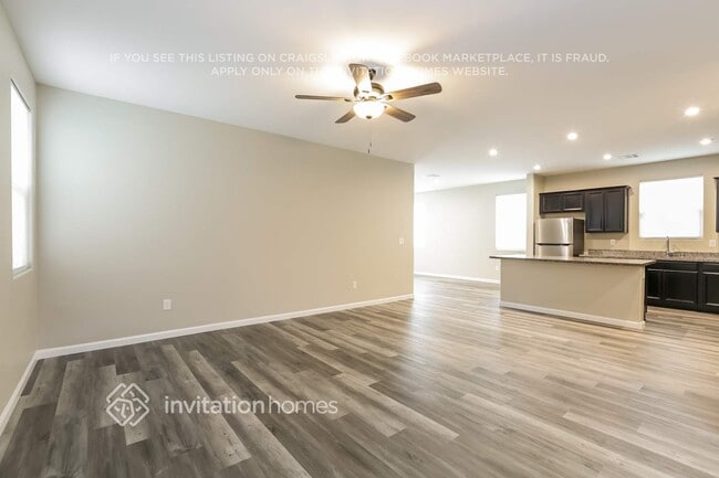 2912 Weeping Beech Rd in North Las Vegas, NV - Building Photo - Building Photo