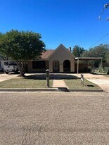 1209 Bawcom St in Sweetwater, TX - Building Photo