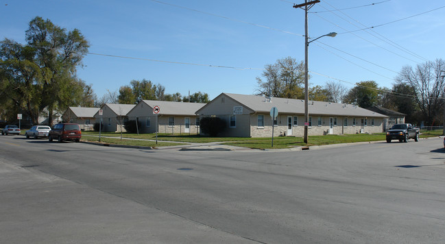 2449-2459 2nd Ave in Council Bluffs, IA - Foto de edificio - Building Photo