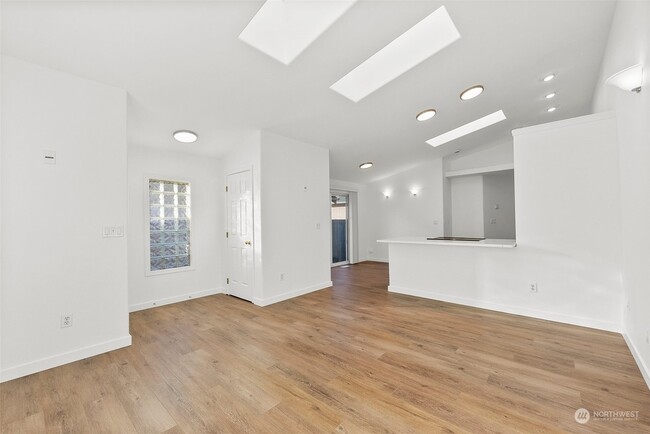 property at 4818 N Pearl St