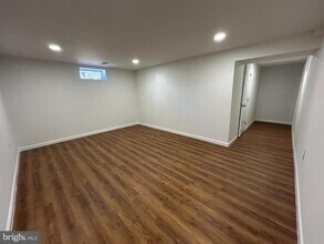 2755 Viking Dr in Herndon, VA - Building Photo - Building Photo