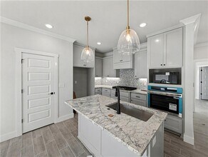 6905 SW Basswood Ave in Bentonville, AR - Building Photo - Building Photo