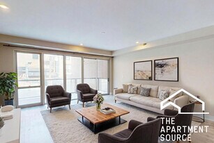 1342 W Randolph St in Chicago, IL - Building Photo