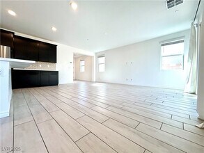 839 Nova Heights St in Henderson, NV - Building Photo - Building Photo