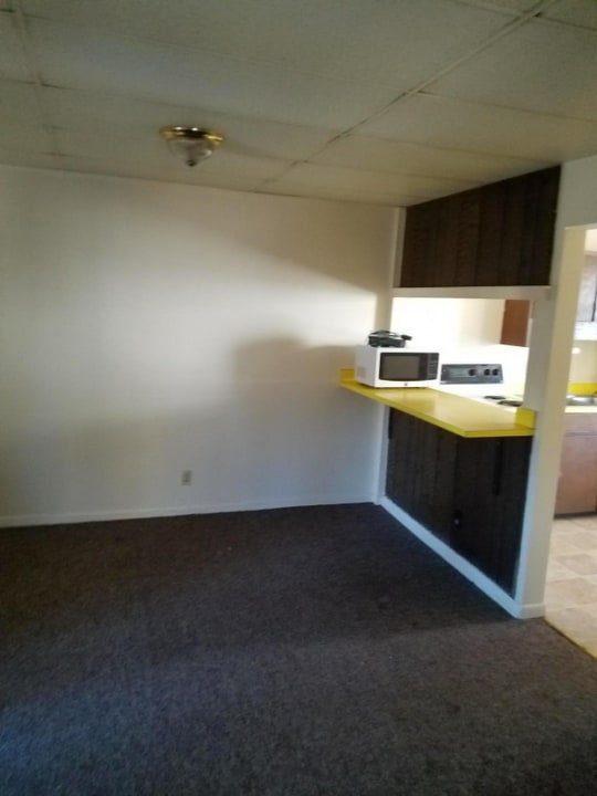 3325 N Main St, Unit 3 in Sandy Lake, PA - Building Photo