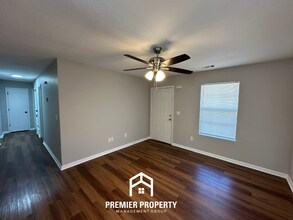 6471 Copper Valley Dr S in Memphis, TN - Building Photo - Building Photo