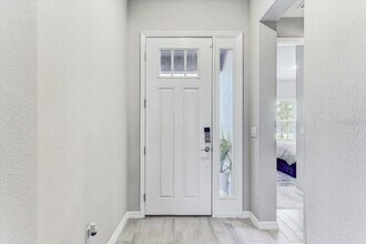 33886 Landsman Lp in Wesley Chapel, FL - Building Photo - Building Photo