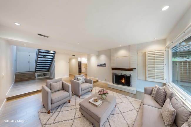 6560 Camino Vista in Anaheim, CA - Building Photo - Building Photo