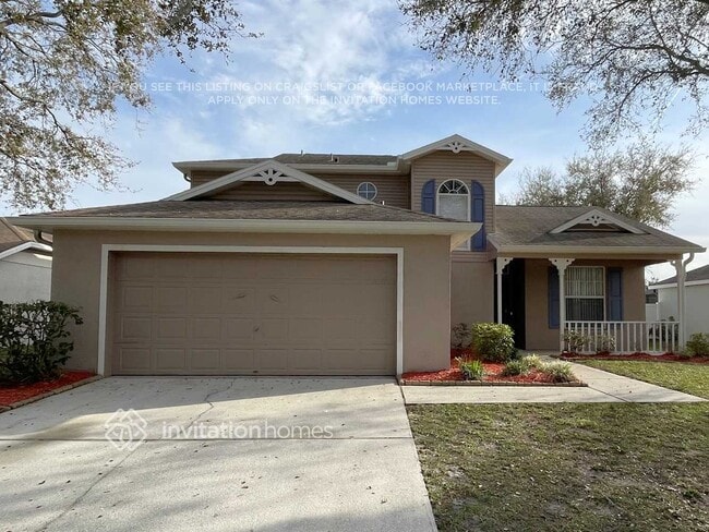 property at 11126 2nd Ave E