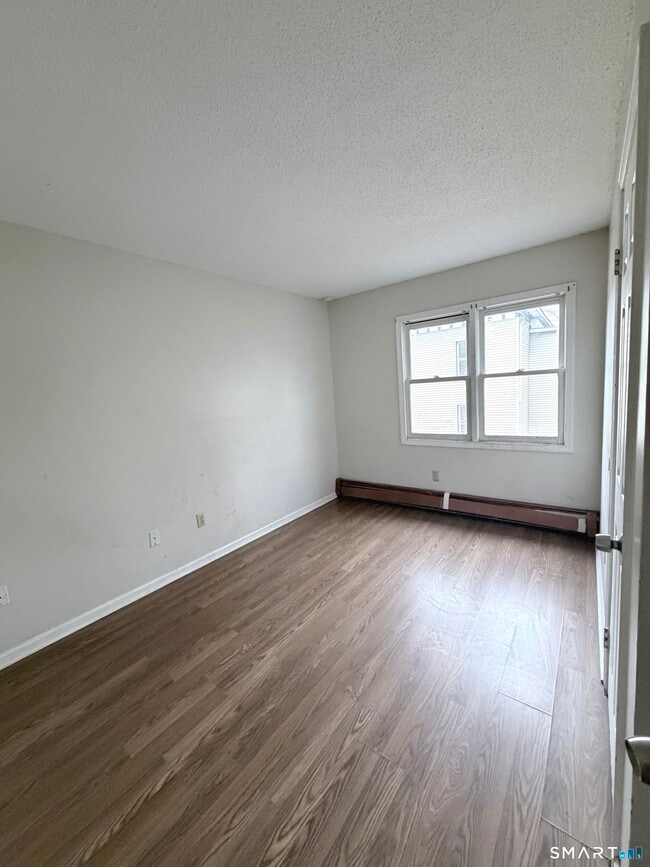 92 Arch St in New Haven, CT - Building Photo - Building Photo