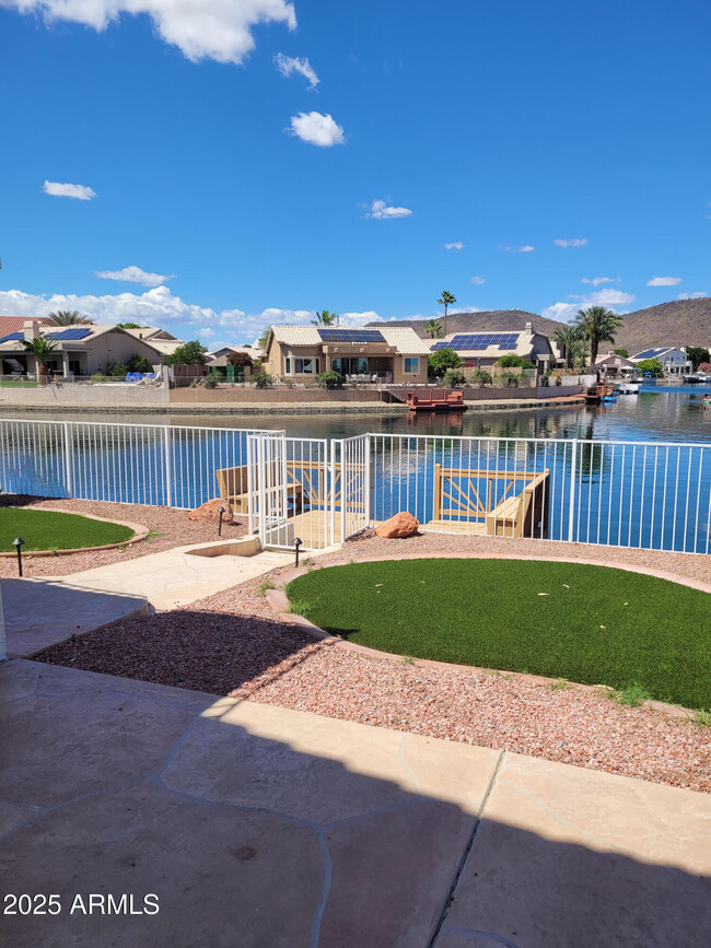 5268 W Pontiac Dr in Glendale, AZ - Building Photo - Building Photo
