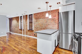 115 Mulberry St in New York, NY - Building Photo - Building Photo