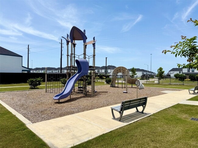 property at 2911 Needham Gdn Ln