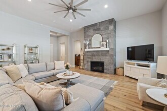 3026 Copper Stone Dr in Reno, NV - Building Photo - Building Photo