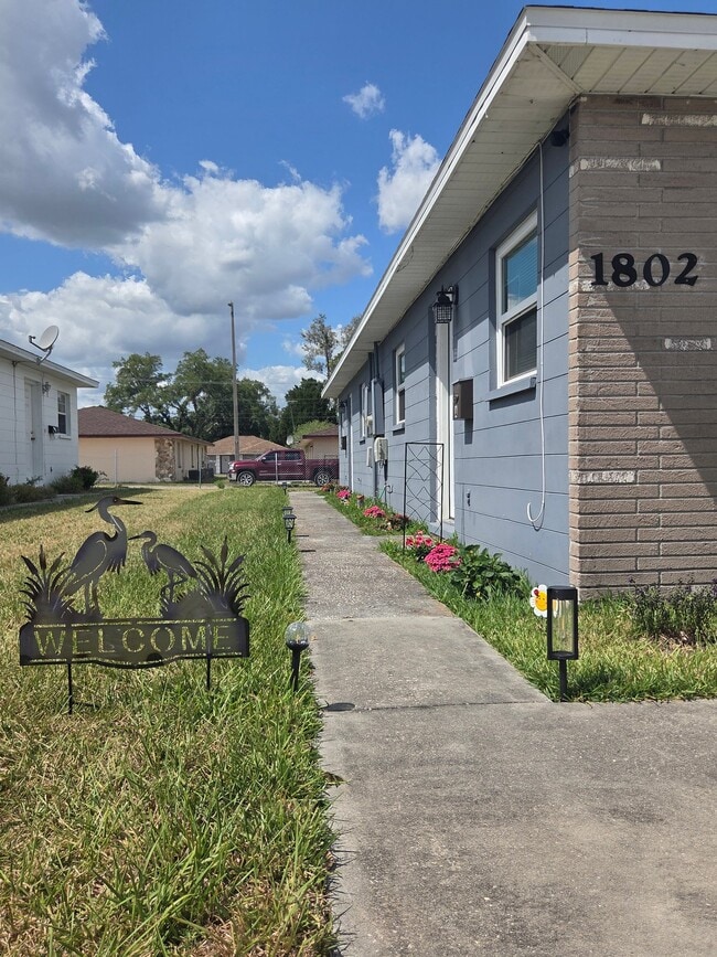 1802 W House St, Unit B