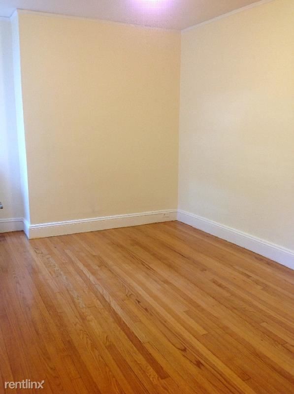 170 Maple St-Unit -Apt 308 in Malden, MA - Building Photo - Building Photo