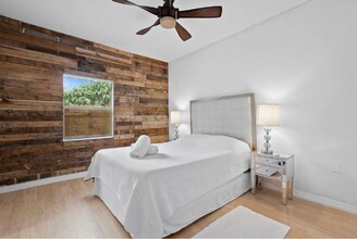 3421 Pinewood Ave in West Palm Beach, FL - Building Photo - Building Photo