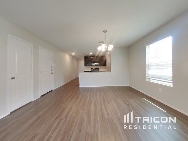 340 Blue Crow Ln in Haslet, TX - Building Photo - Building Photo