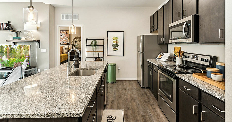 Stadium Apartments: Off-Campus Student Ho... in Fort Collins, CO - Foto de edificio