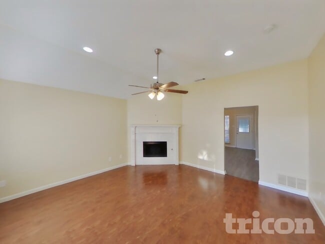 2616 Spring Rain Dr in Mesquite, TX - Building Photo - Building Photo