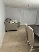 317 Georgian Park Dr in Jupiter, FL - Foto de edificio - Building Photo