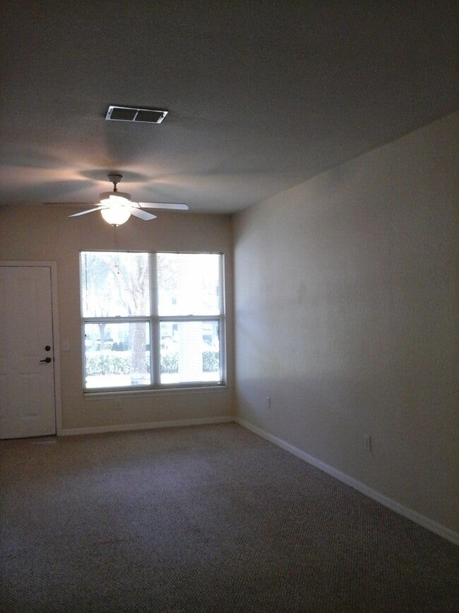 6007 Hemingway Cir in Haines City, FL - Building Photo - Building Photo