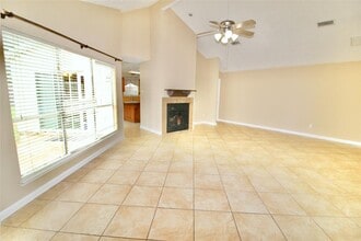 1926 Summerfield Pl in Sugar Land, TX - Building Photo - Building Photo