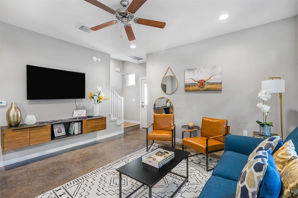 209 E 52nd St in Austin, TX - Building Photo