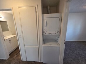 2432 N Addison St in Spokane, WA - Building Photo - Building Photo