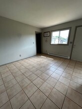 1749 La Cres St in La crosse, WI - Building Photo - Building Photo