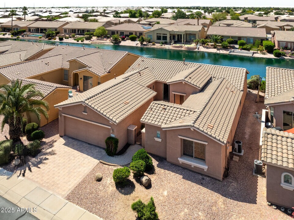42449 Abbey Rd in Maricopa, AZ - Building Photo