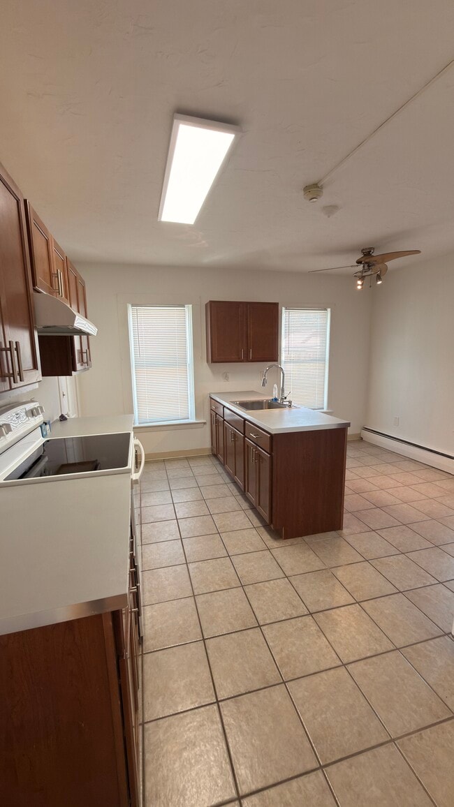 29 South St, Unit 2 in Northborough, MA - Building Photo - Building Photo